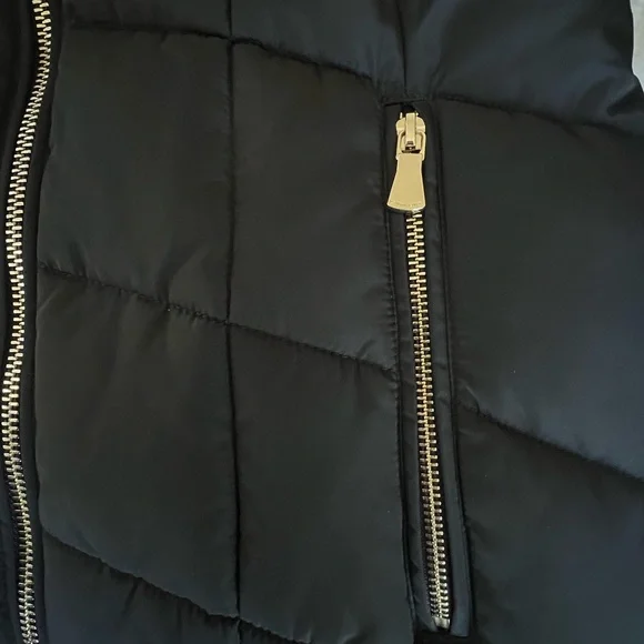 Calvin Klein Women’s Faux Fur Trim Hooded Puffer Coat - Picture 12 of 14